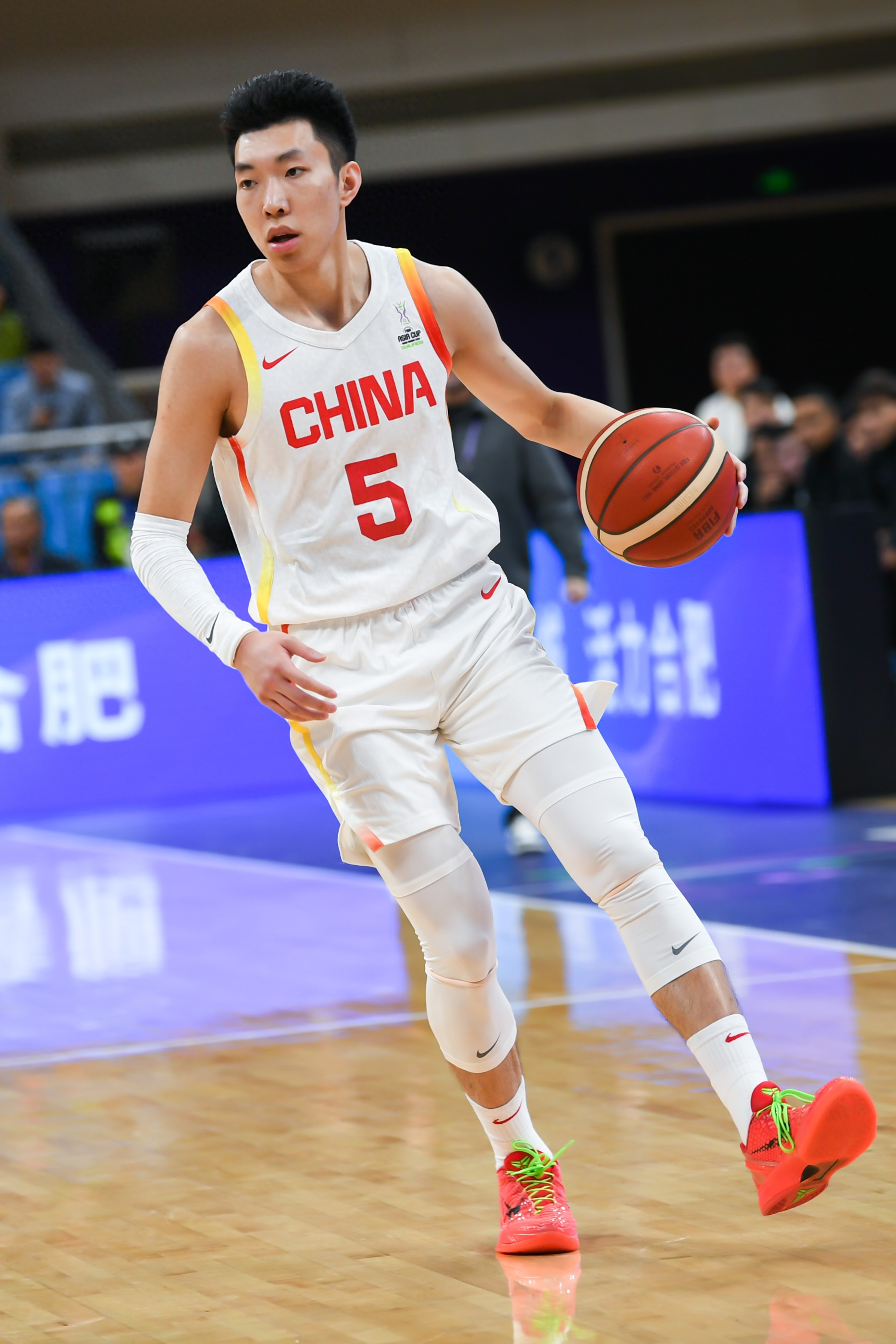 体育赛事直播-青海男篮披甲上阵,击败对手展示强悍一面的简单介绍