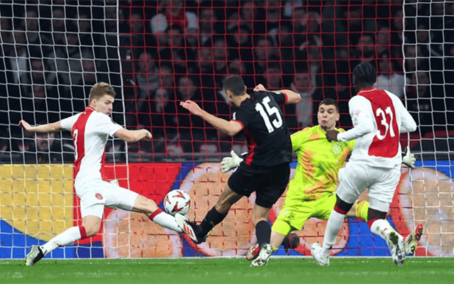 熊猫直播官网-阿贾克斯夺胜!特拉奇绝杀,阿贾克斯痛击对手的简单介绍