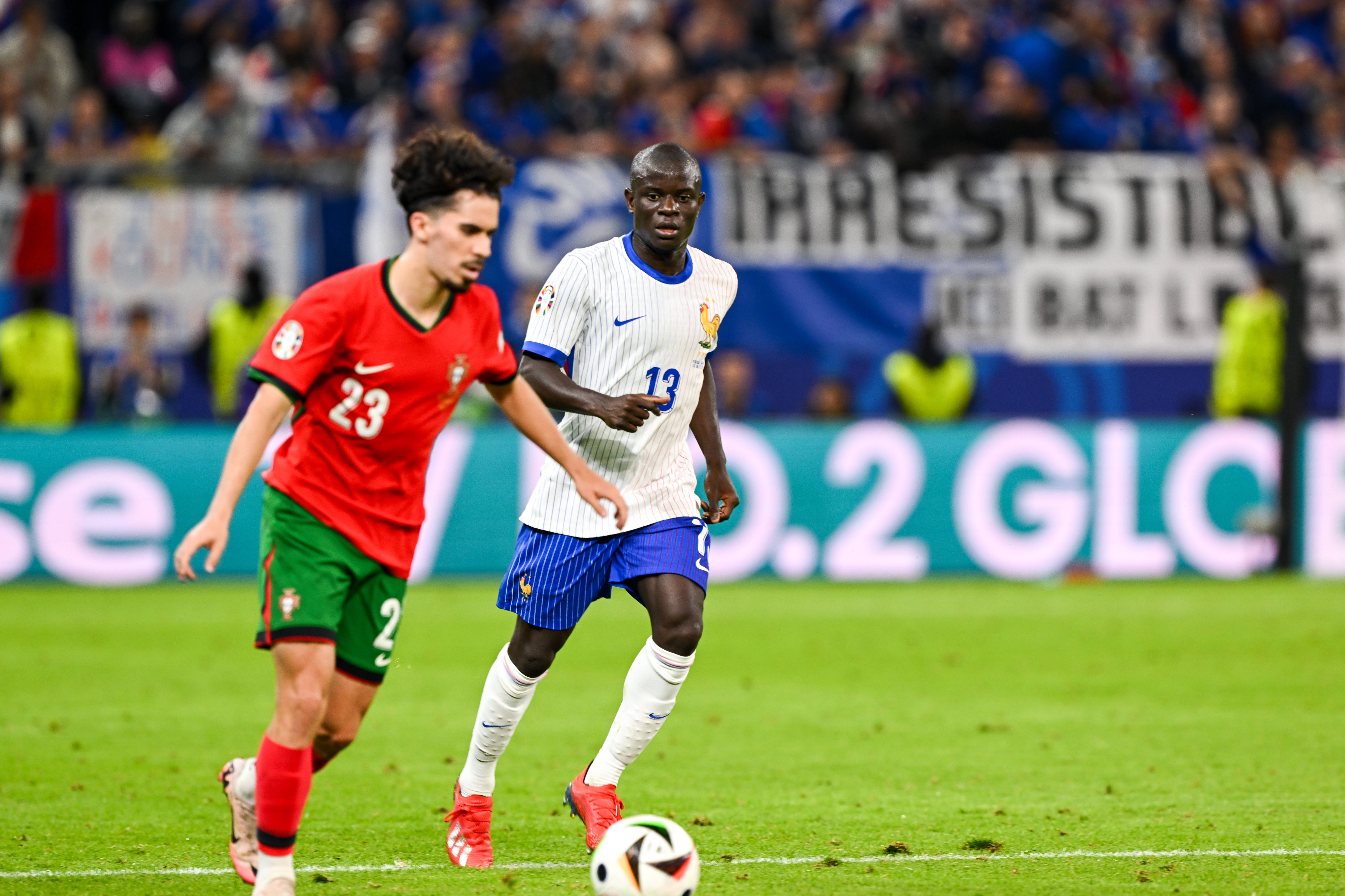 熊猫体育app-包含葡萄牙球星连续场场高光表现的词条