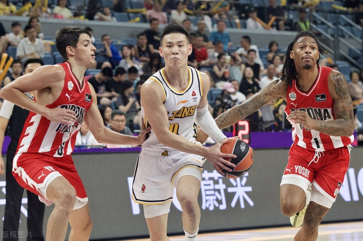 广州男篮战术出彩,成功击败江苏队 广州男篮战术出彩,成功击败江苏队