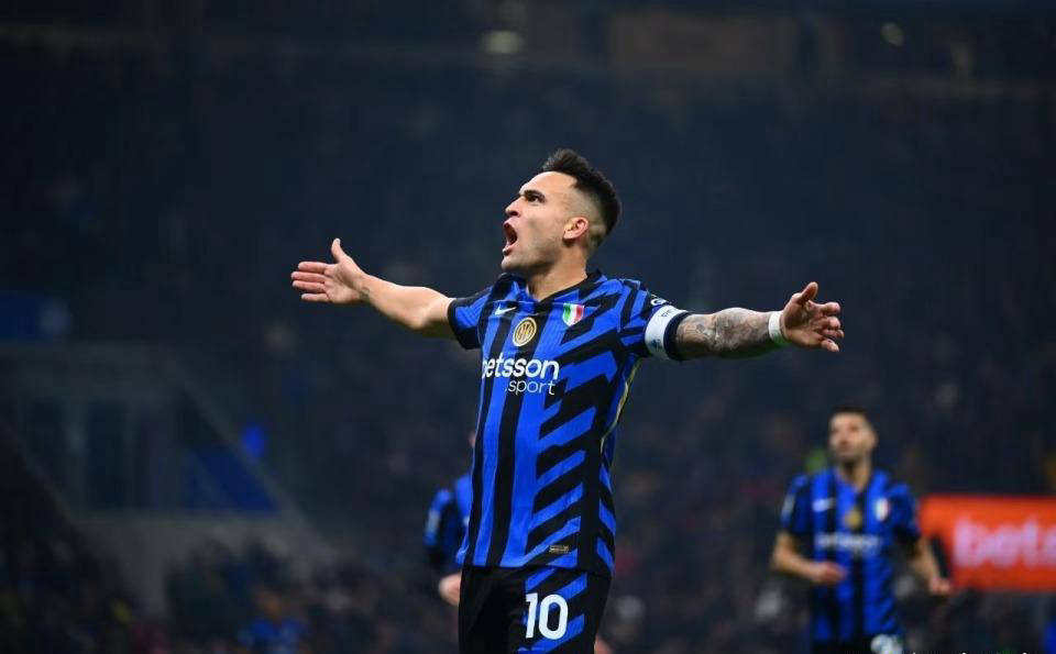 维罗纳战胜恩波利,取得关键胜利 维罗纳战胜恩波利,取得关键胜利