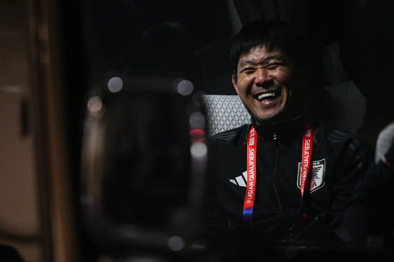 熊猫体育平台-球队战绩震荡,主帅调整心态备战