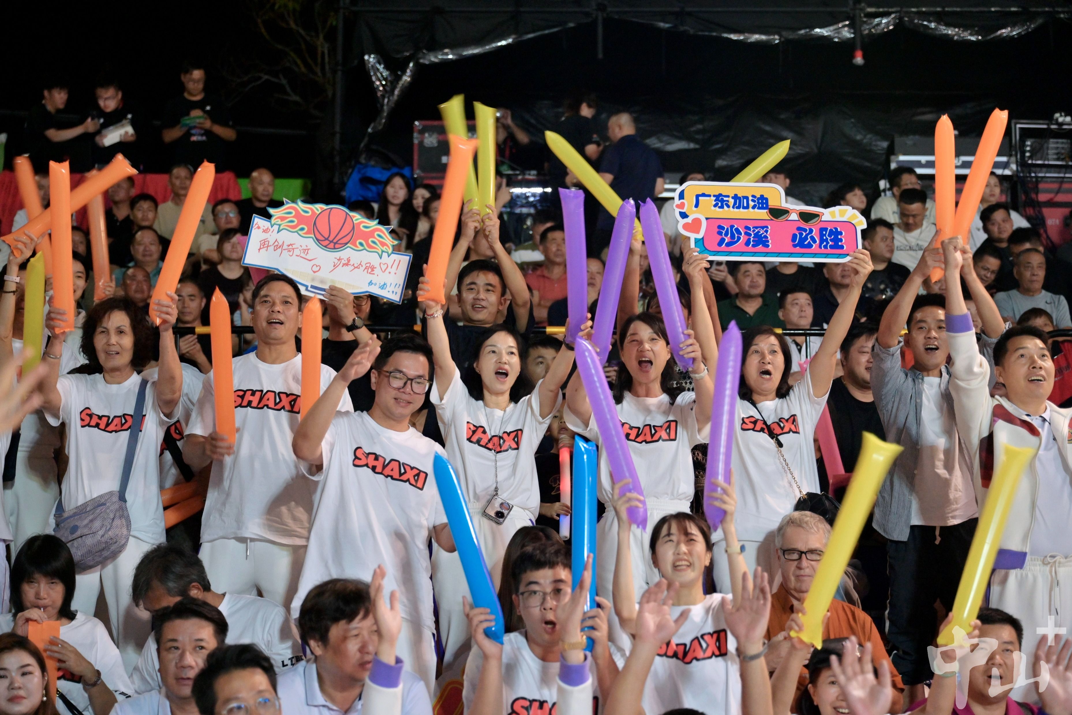 篮球赛事精彩继续,领袖球队实力崛起冲击冠军的简单介绍 篮球赛事精彩继续,领袖球队实力崛起冲击冠军的简单介绍