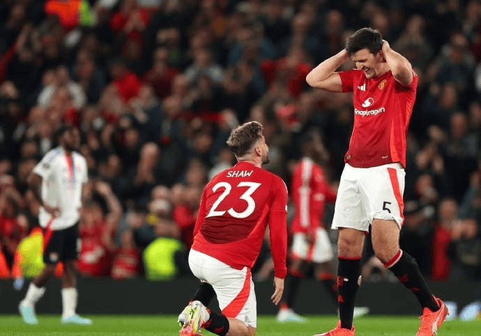 包含世俱杯前瞻:曼联与对手交锋看点的词条 包含世俱杯前瞻:曼联与对手交锋看点的词条