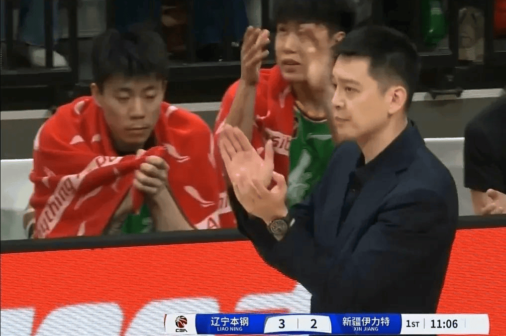 山西队在比赛中一路领先,轻松夺冠 山西队在比赛中一路领先,轻松夺冠