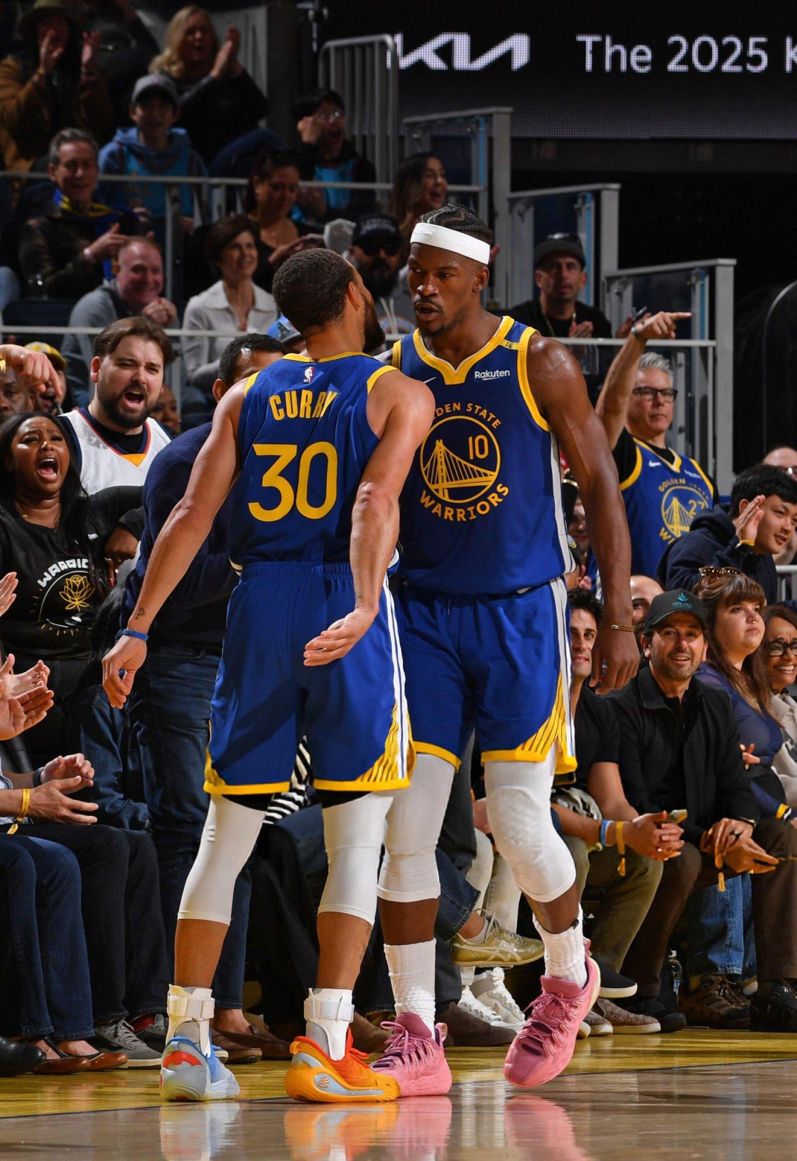 勇士客场力克雷霆,取得连胜 勇士客场力克雷霆,取得连胜