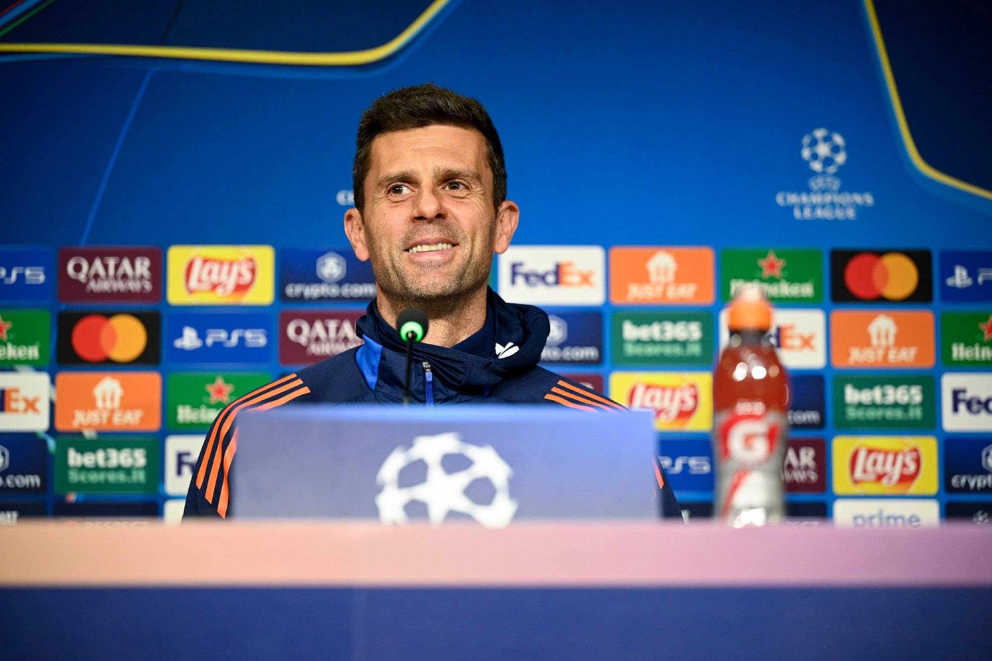 包含尤文图斯迎来关键胜利,成功晋级下一轮的词条 包含尤文图斯迎来关键胜利,成功晋级下一轮的词条