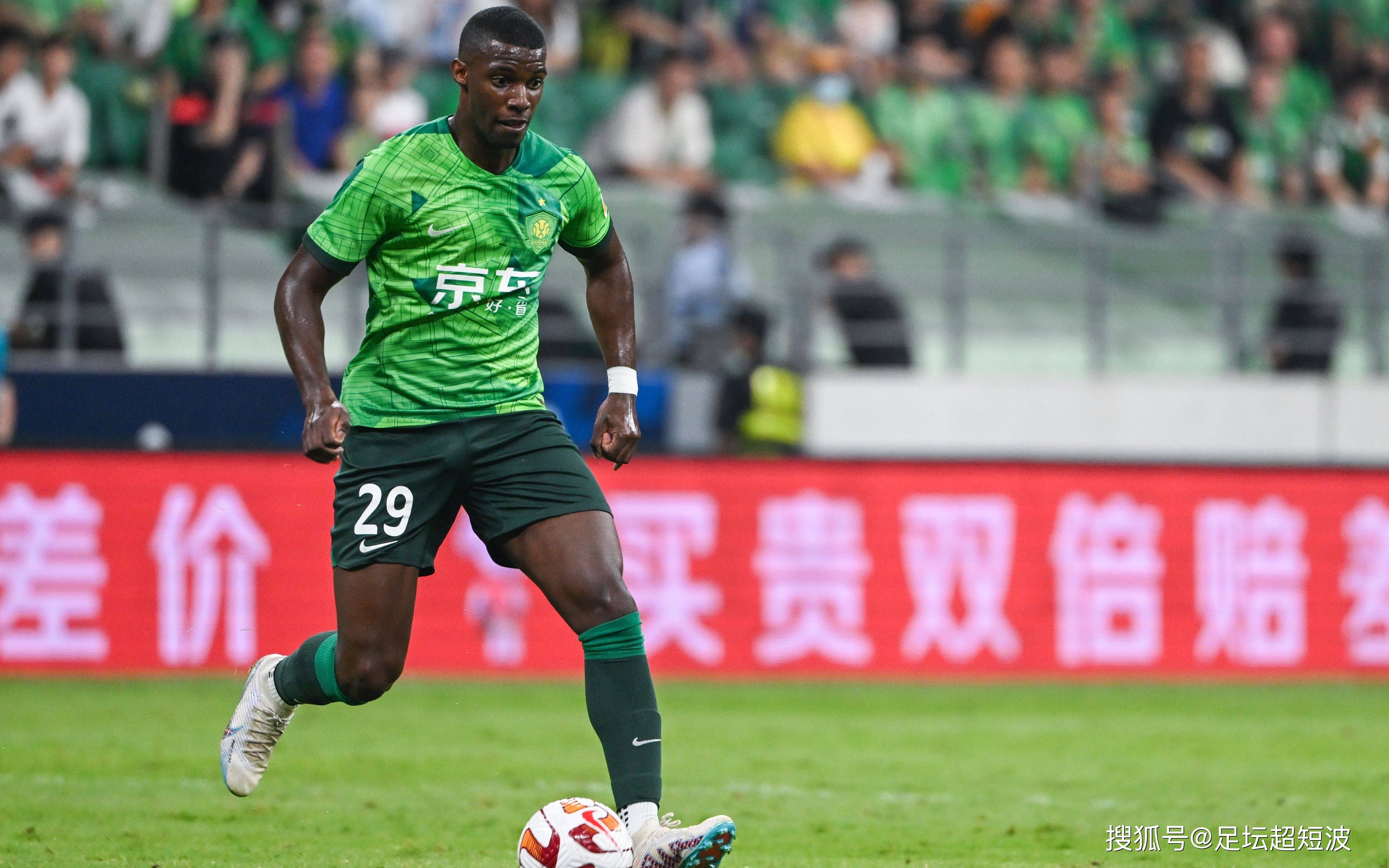 体育赛事直播-包含胜负难分:女足比赛站点千钧一发的词条