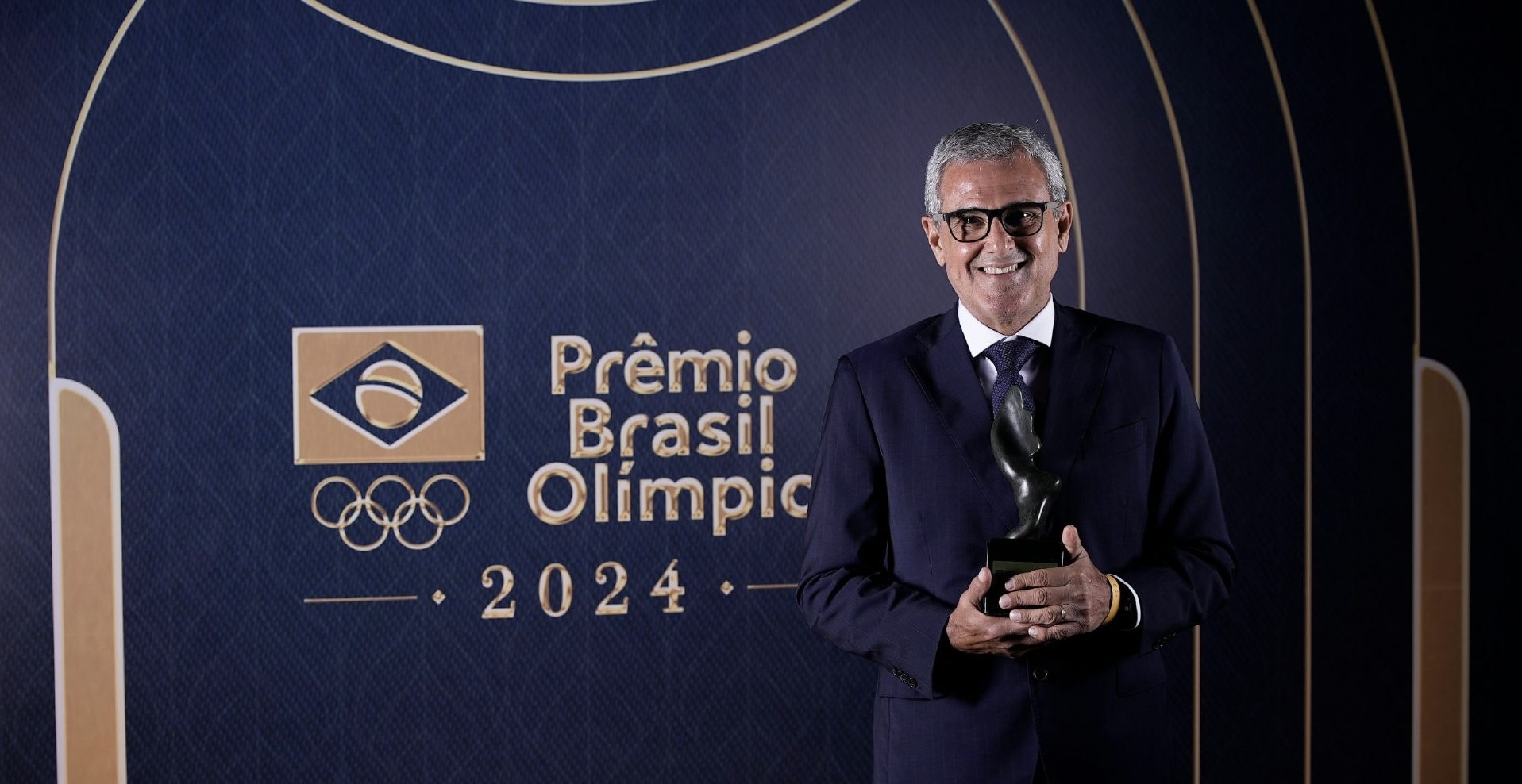 熊猫直播官网-巴西选手获得金牌,成就卓越