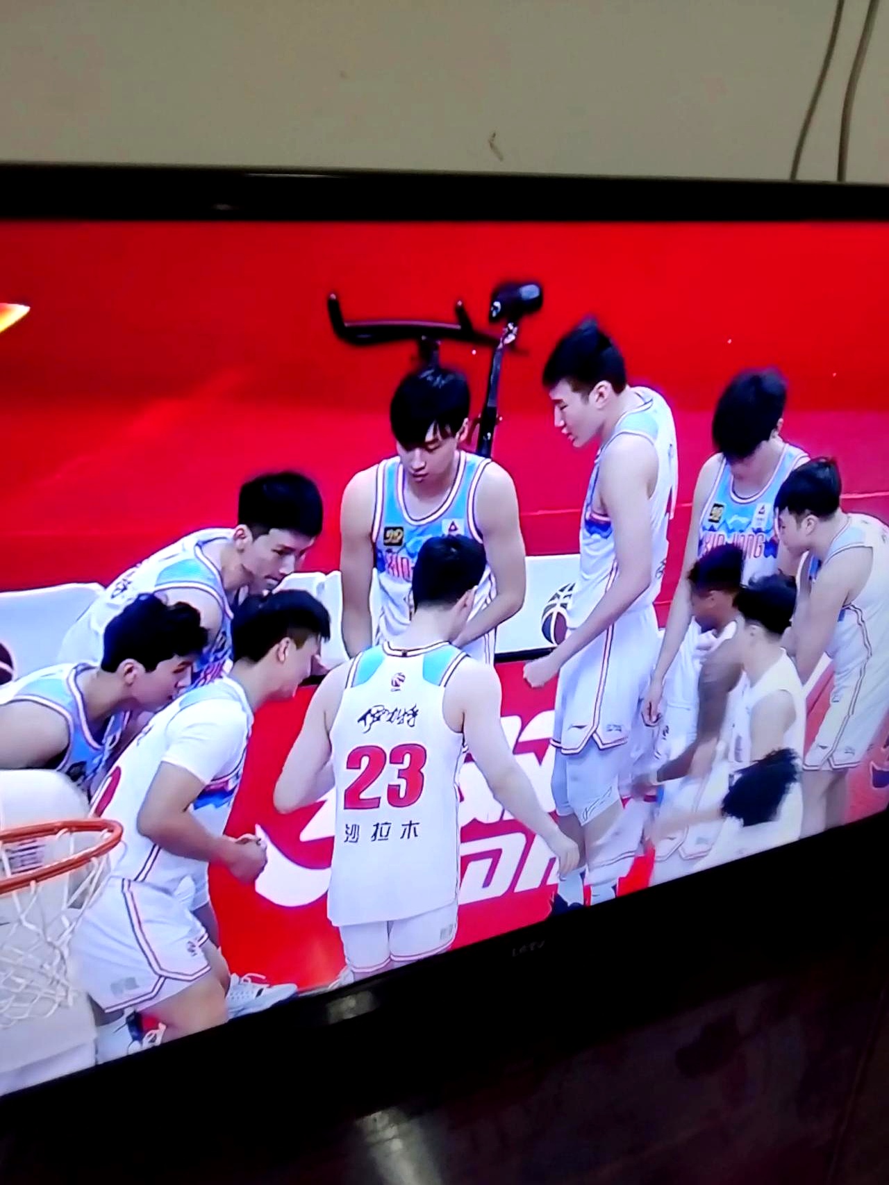 熊猫体育平台-新疆男篮惨败,遭遇连败压力的简单介绍