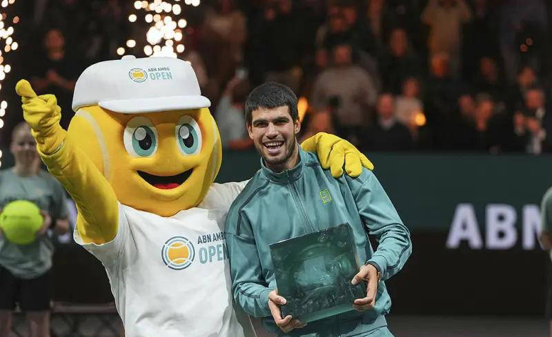 阿尔及利亚选手在国外联赛中崭露头角 阿尔及利亚选手在国外联赛中崭露头角