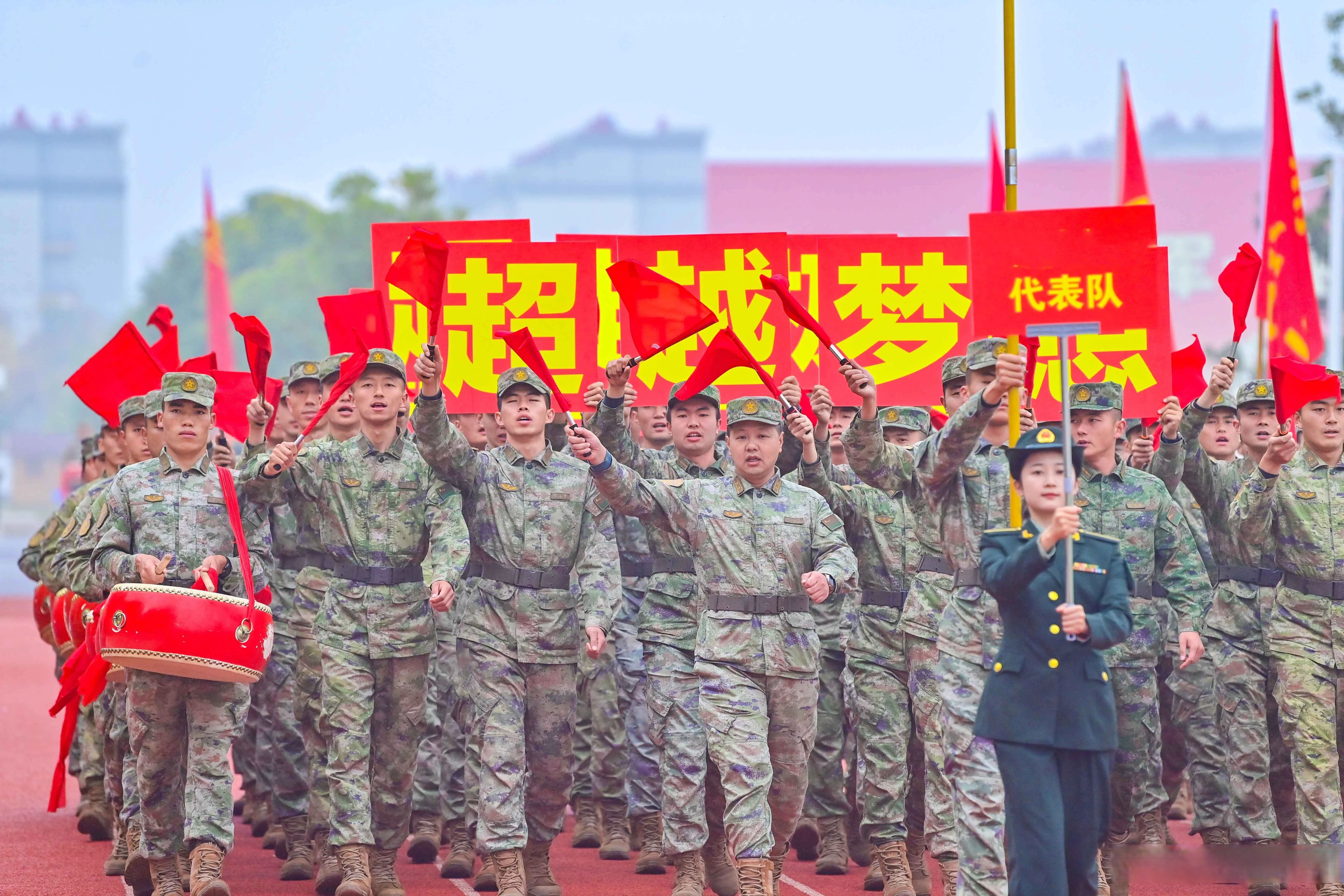 熊猫直播tv-队员们全力备战,备战决胜时刻