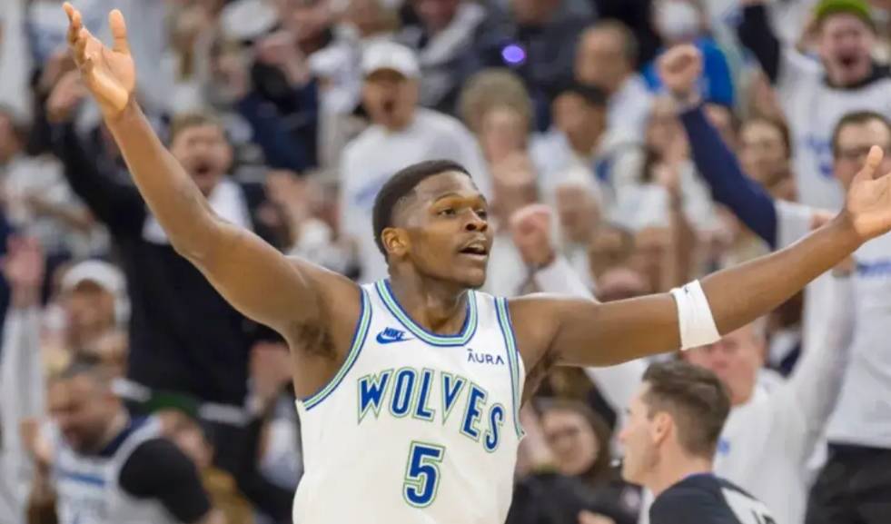 森林狼队新晋球星获得最佳新秀奖 森林狼队新晋球星获得最佳新秀奖