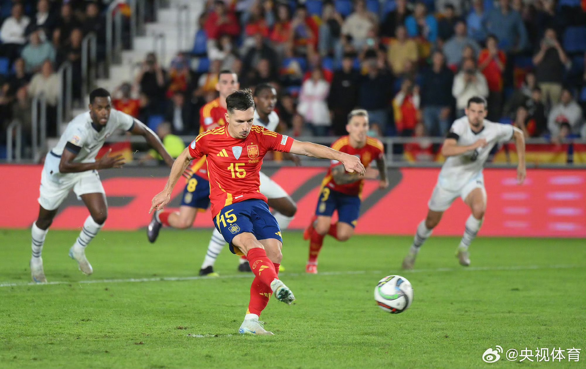 德国客场战平罗马尼亚,保持不败 德国客场战平罗马尼亚,保持不败