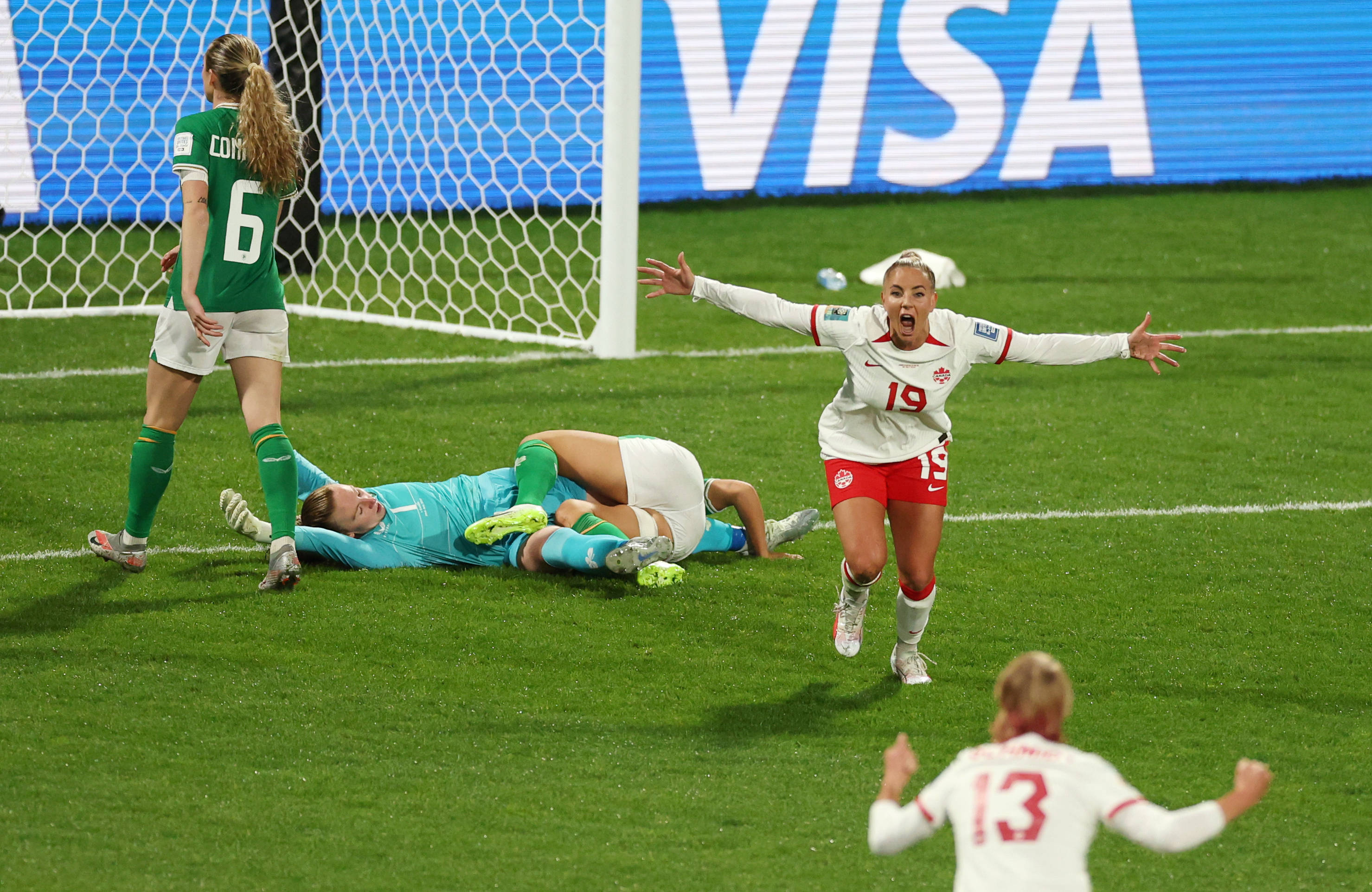 熊猫体育app-荷兰女足客场击败比利时女足,夺得胜利