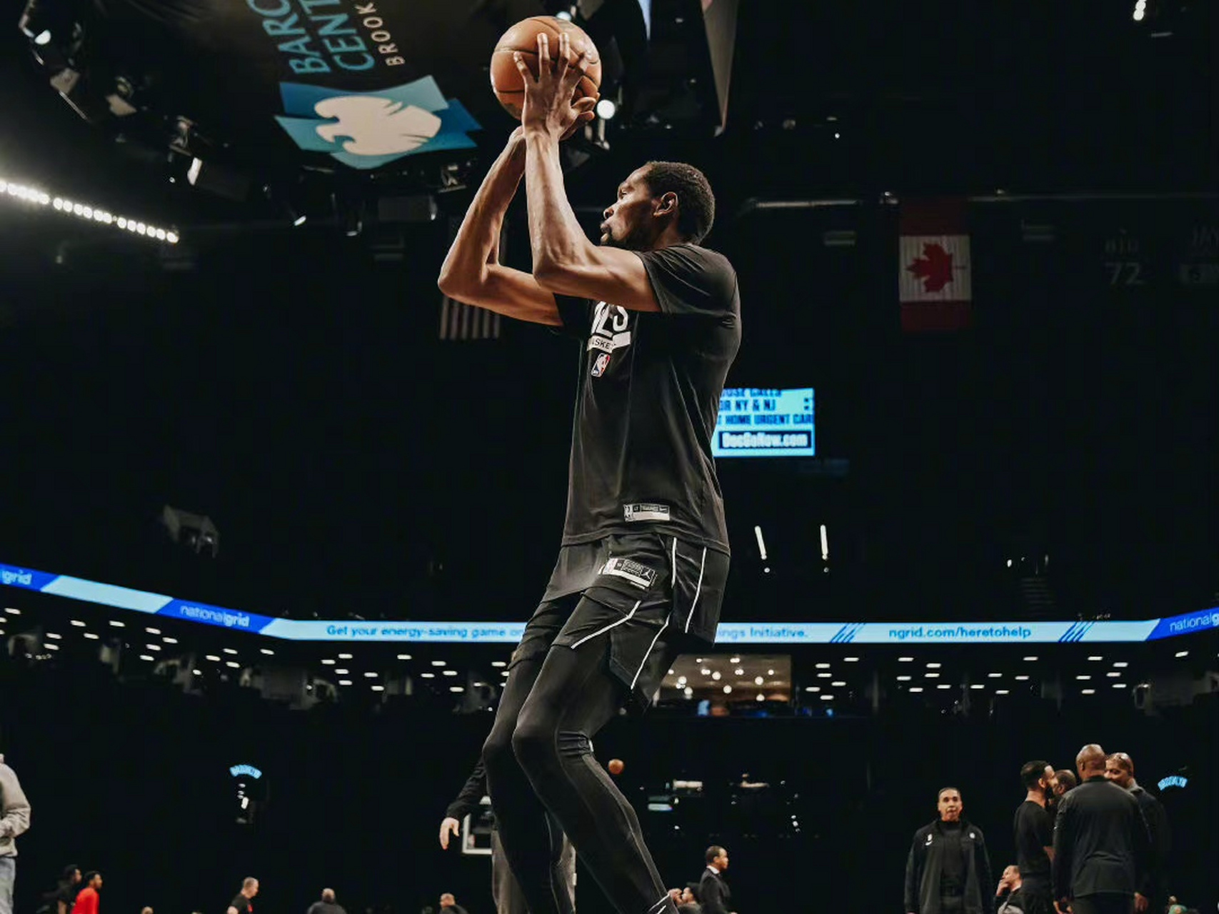 熊猫直播平台-篮网客场击败开拓者,稳住前四位置