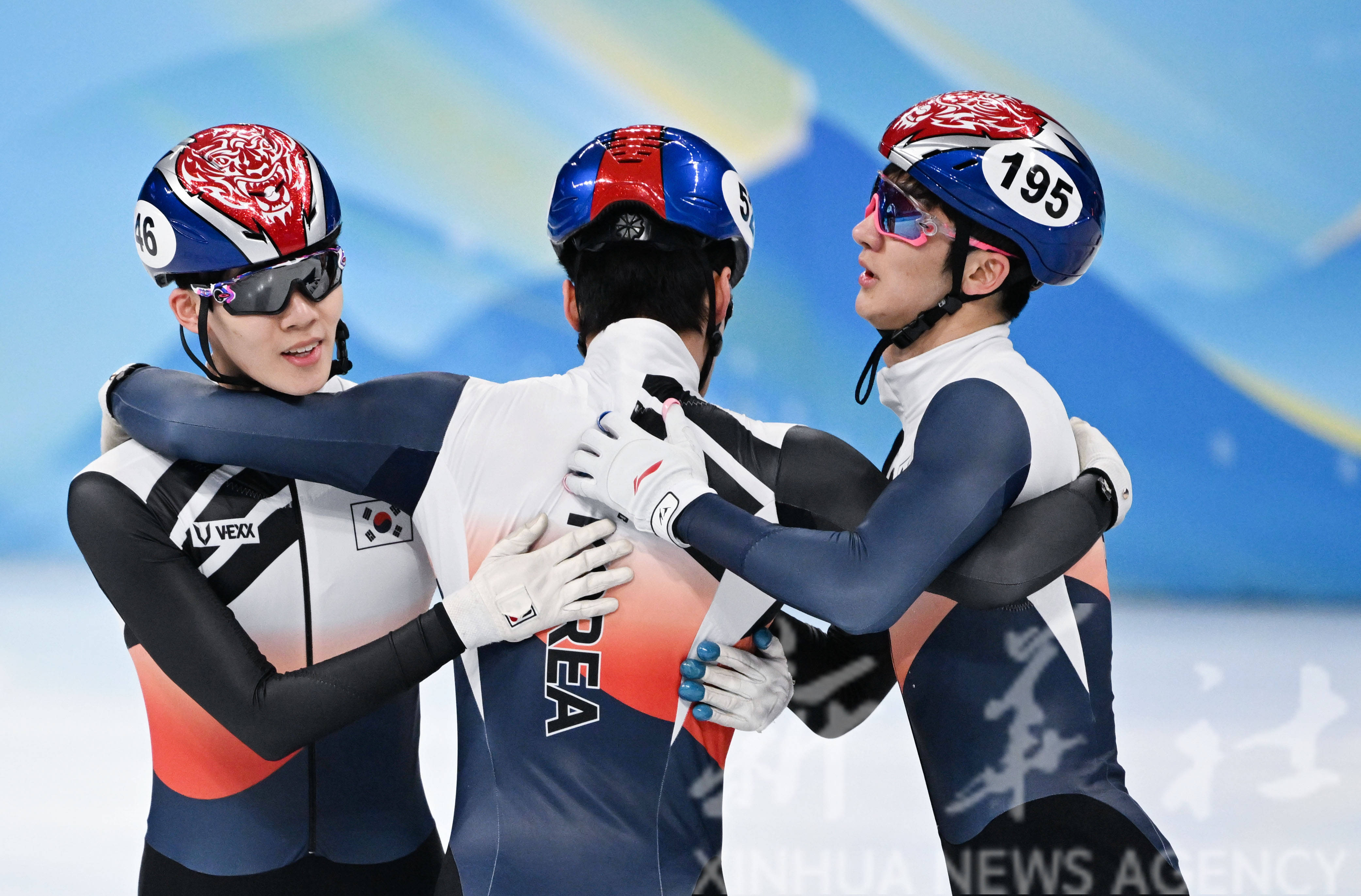 短道速滑决赛惊心动魄,韩国选手摘金 短道速滑决赛惊心动魄,韩国选手摘金
