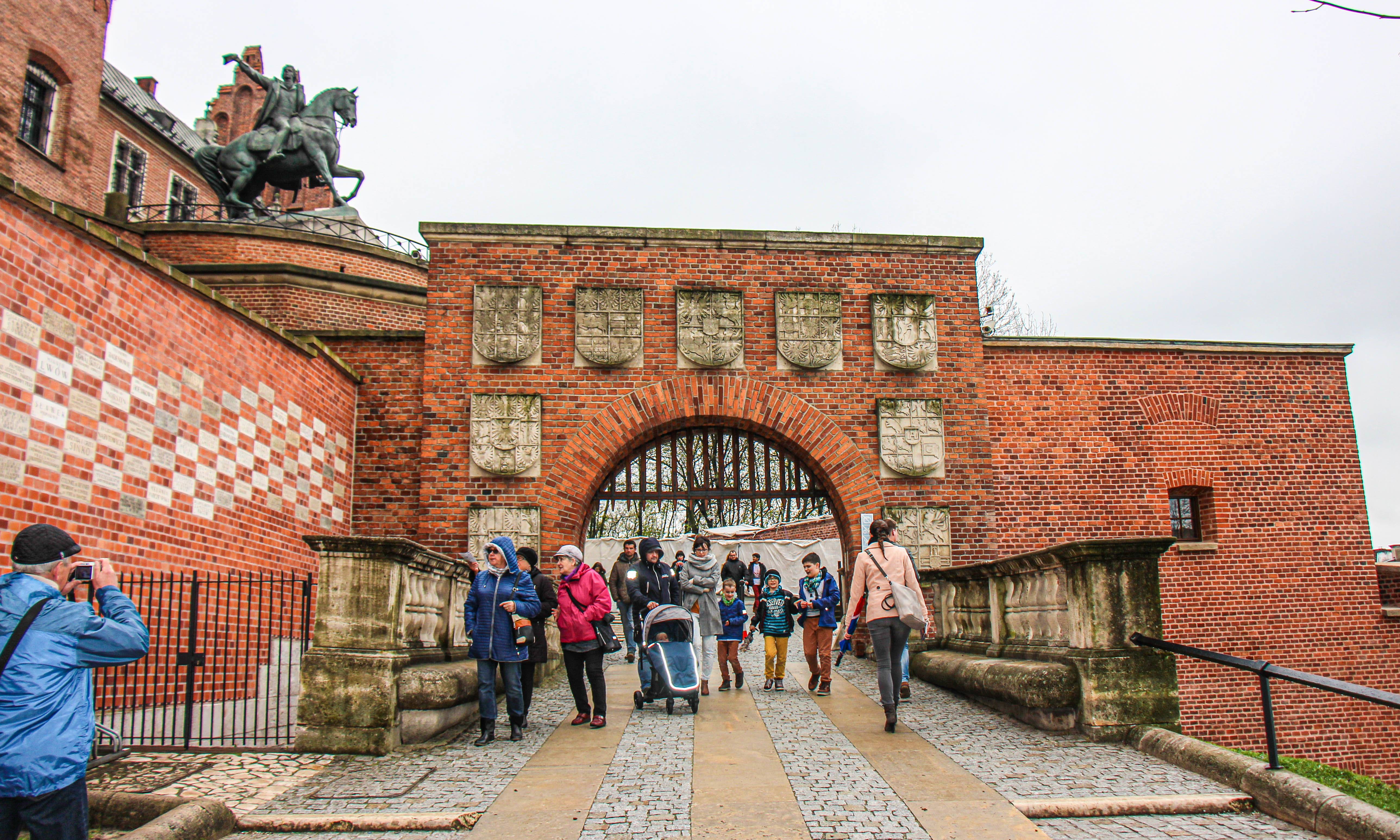 熊猫体育平台-芬兰绝杀立陶宛,欧锦赛出线希望渺茫