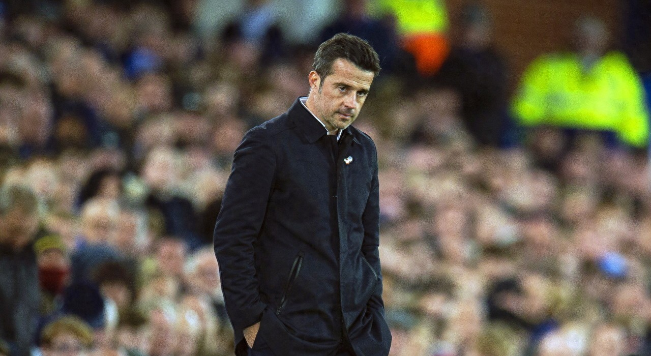 关于法国球队主帅鼓励球员锻炼技术，稳步提高的信息