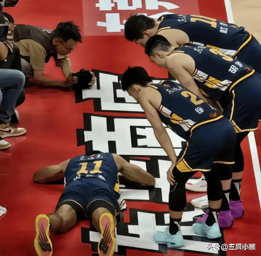 广东队遭遇失利,客场场比赛表现欠佳的简单介绍 广东队遭遇失利,客场场比赛表现欠佳的简单介绍