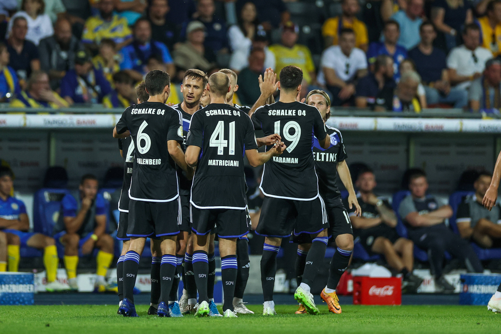 马赛奋起反击,成功晋级下一轮的简单介绍 马赛奋起反击,成功晋级下一轮的简单介绍