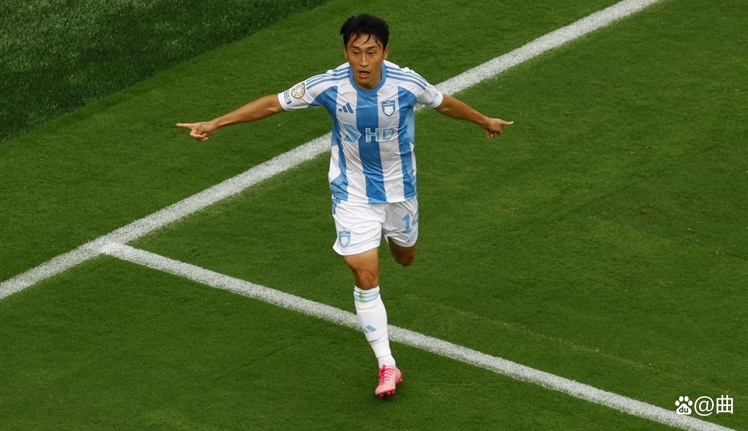 踢出精彩:东亚球队群雄争霸,战火连天谁能脱颖而出? 踢出精彩:东亚球队群雄争霸,战火连天谁能脱颖而出?