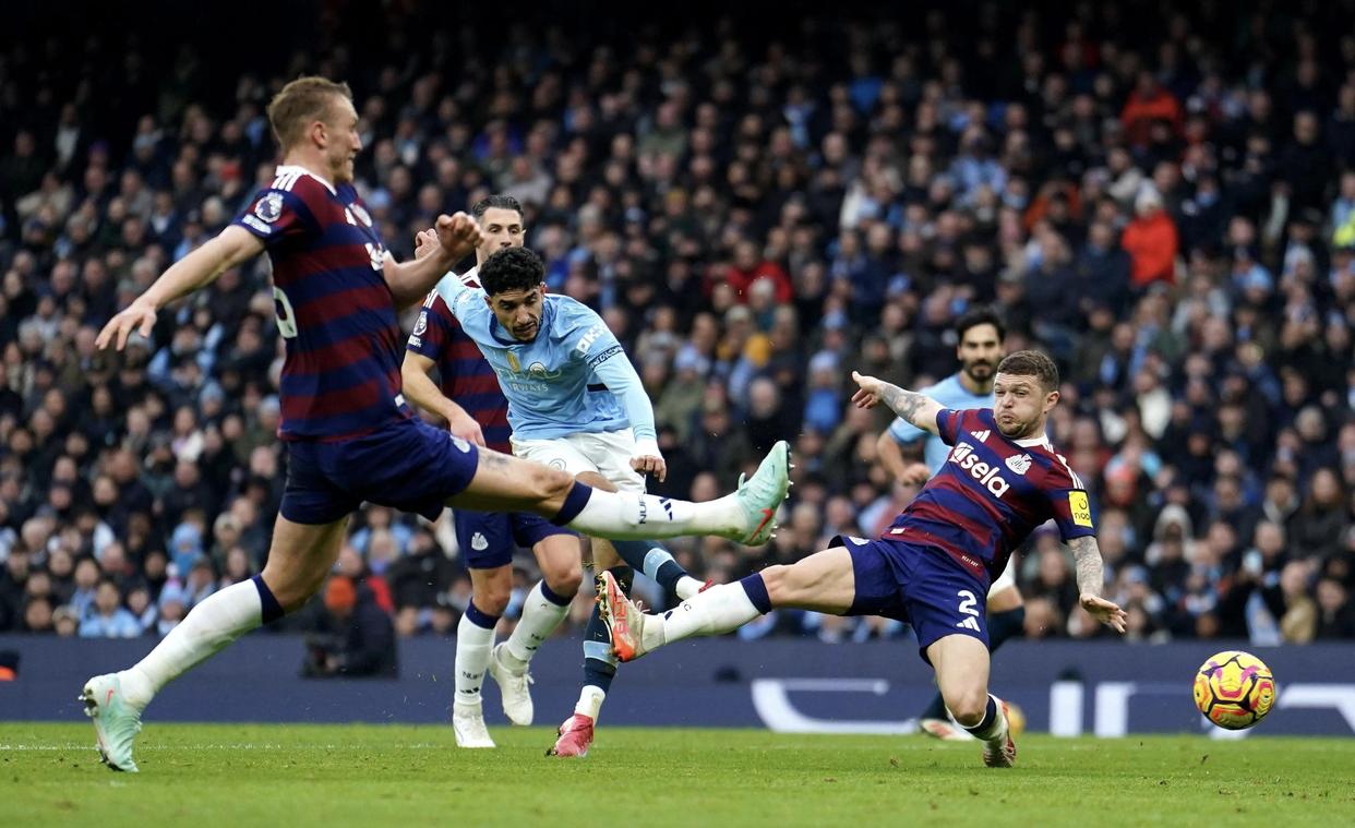 纽卡斯尔联主场大胜布莱顿,反弹士气 纽卡斯尔联主场大胜布莱顿,反弹士气