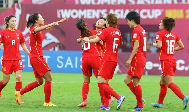 泰国女足勇夺胜利,晋级下一轮 泰国女足勇夺胜利,晋级下一轮