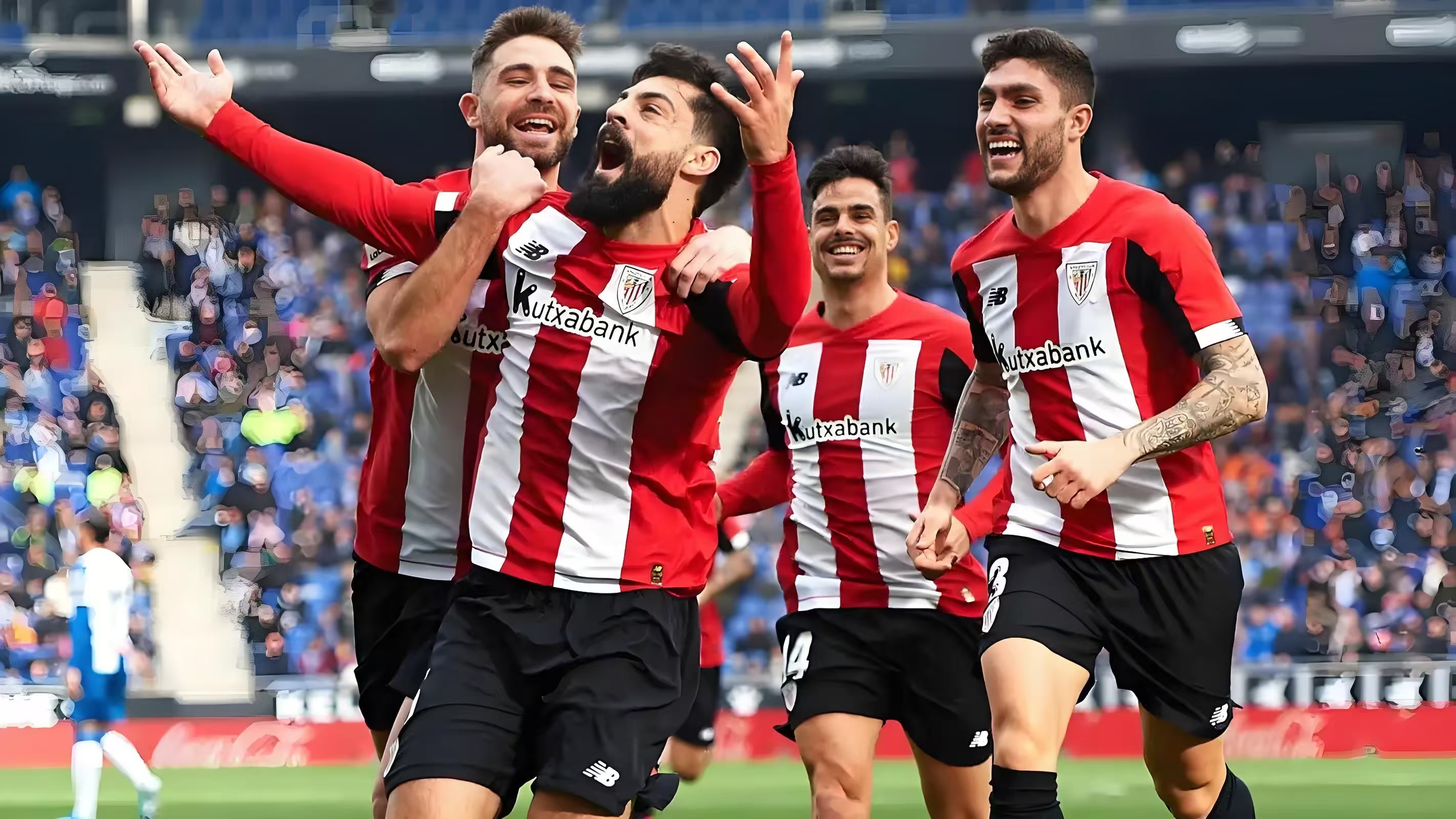 比利亚里明星表现,助阿莱格里队胜出 比利亚里明星表现,助阿莱格里队胜出