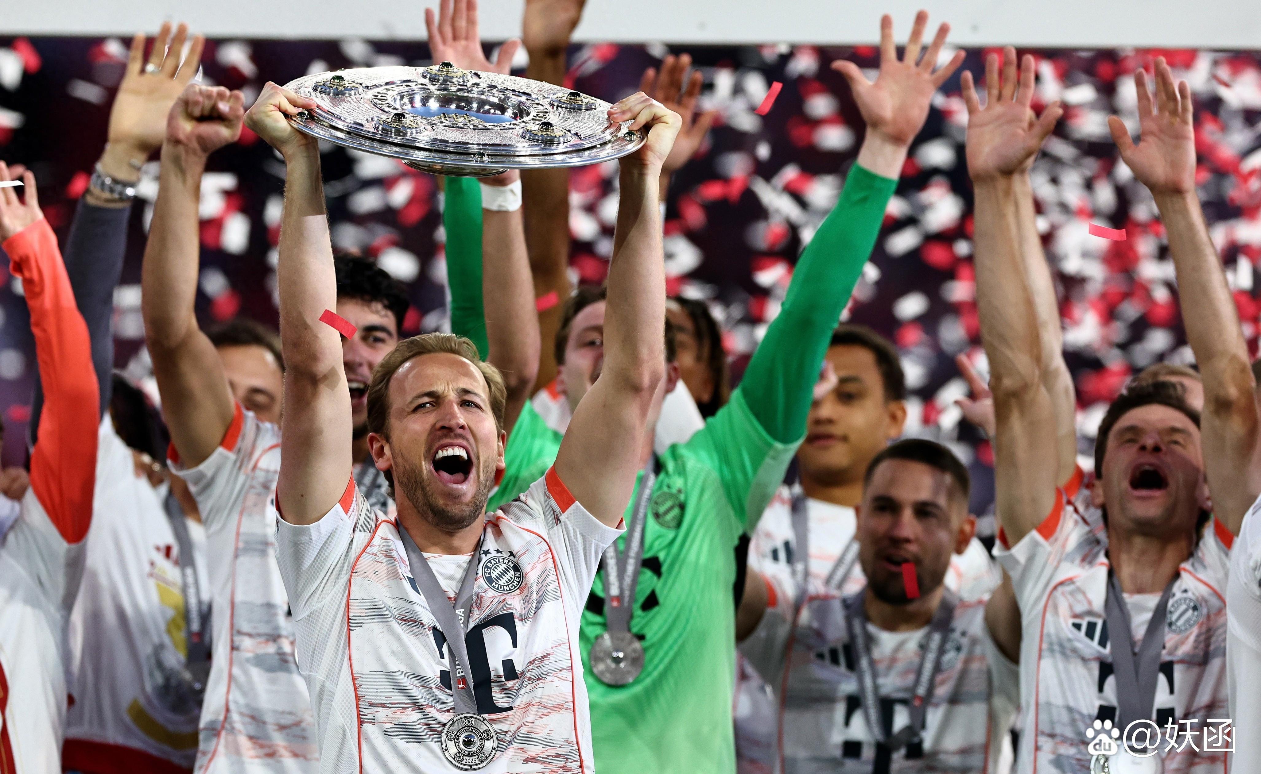 欧洲足球精彩对决,球迷狂热助威 欧洲足球精彩对决,球迷狂热助威