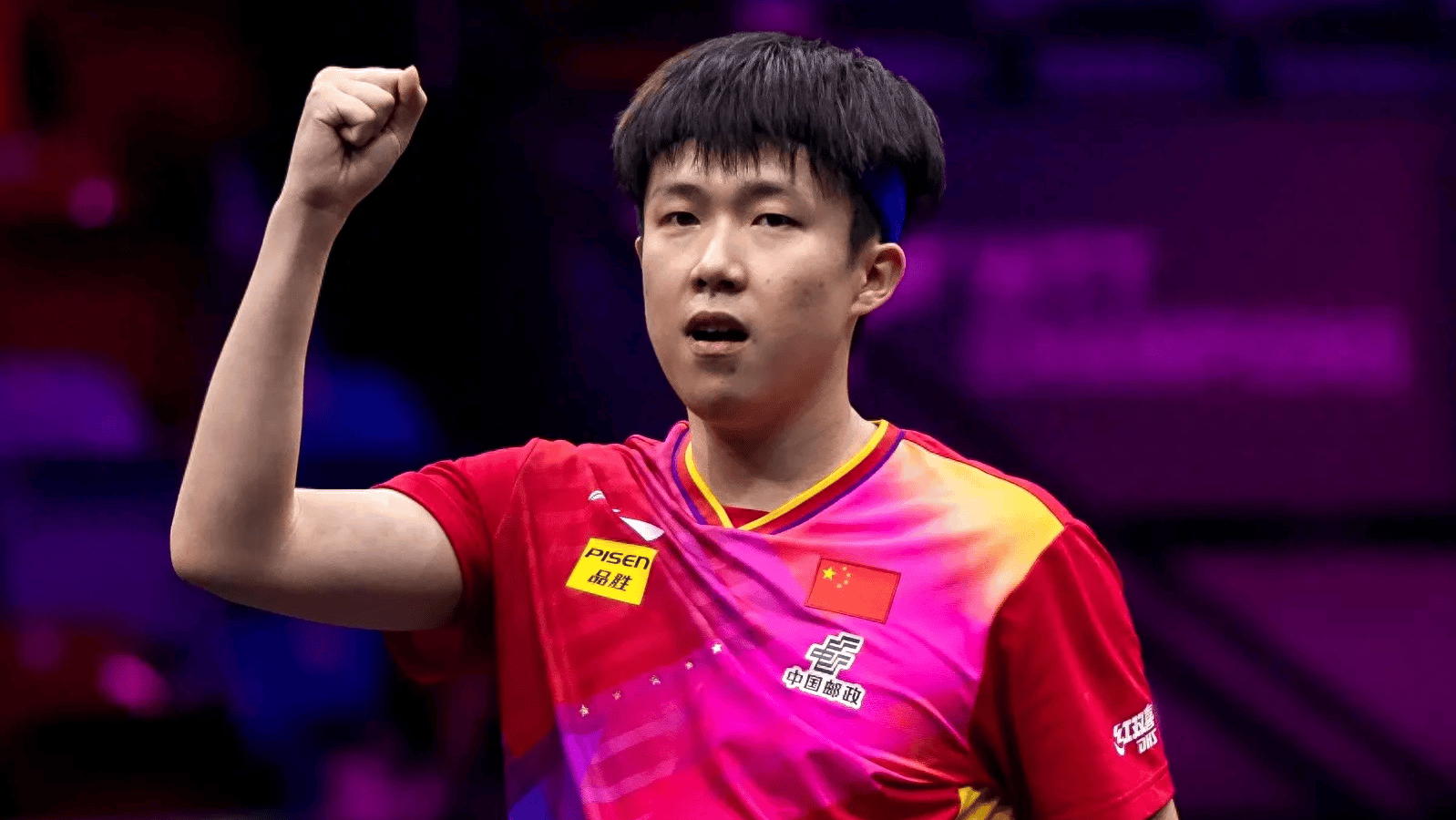 法兰克福在比赛中全力拼搏赢得胜利 法兰克福在比赛中全力拼搏赢得胜利