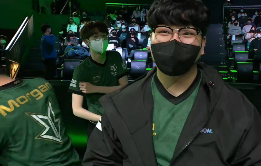 熊猫直播APP-关于T1翻盘BRO,Hanssama极限生还后反打峡谷大战半决赛,技惊四座的信息