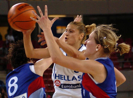 关于希腊女篮联赛主帅辞职,球队重组备战球季的信息 关于希腊女篮联赛主帅辞职,球队重组备战球季的信息